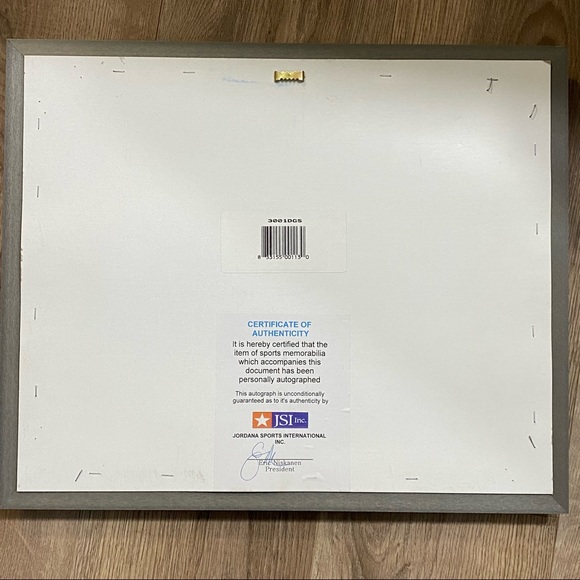 When we were six Signed by Doug Gilmour Hockey Frame - Picture 3 of 4